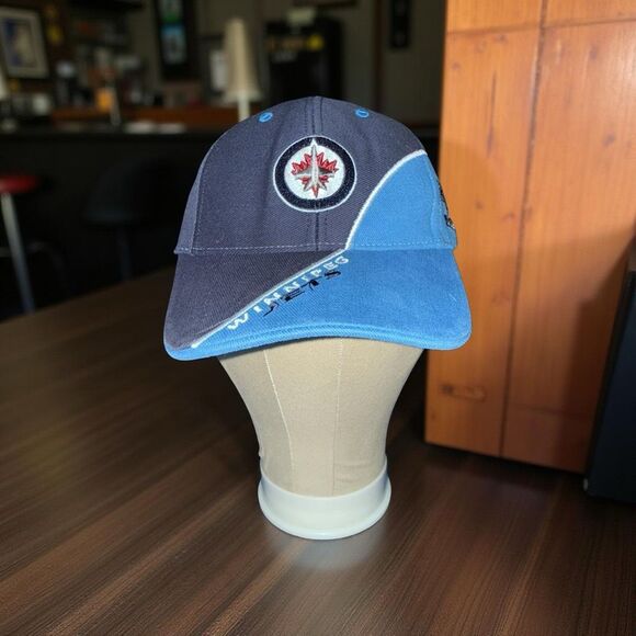 NHL Winnipeg Jets 47 Brand Youth Adjustable Back Hockey Cap  Hat - Picture 1 of 9